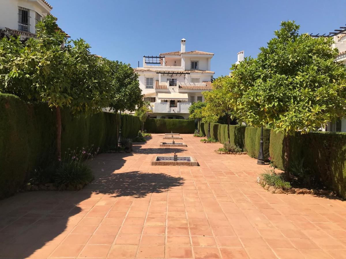 South Of The Sun Apartment Marbella Exterior photo